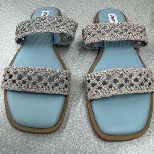 Steve Madden Light Blue and Cream Sandals